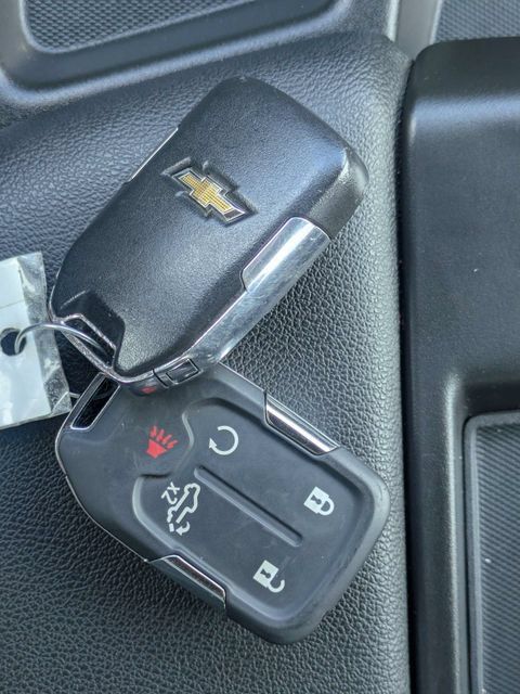 Used 2021 Chevrolet Silverado 1500 RST w/ Bed Protection Package AWD/4WD image 32