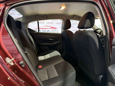 Used 2025 Nissan Sentra SV image 39