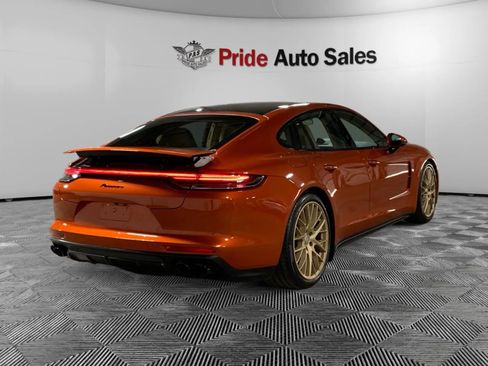 Used 2023 Porsche Panamera image 8