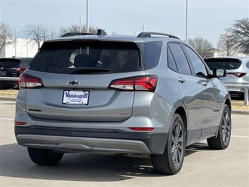 Used 2024 Chevrolet Equinox RS w/ RS Leather Package image 4