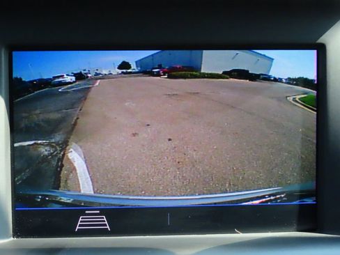 Used 2020 GMC Terrain SLE w/ Driver Convenience Package image 29