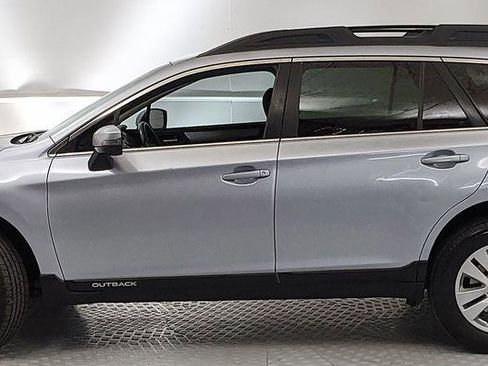 Used 2015 Subaru Outback 2.5i Premium AWD/4WD image 5