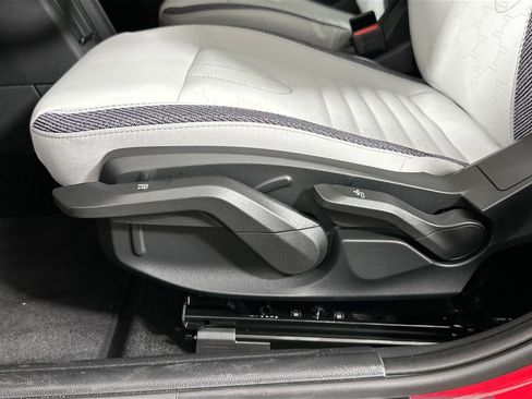 Certified 2025 MINI Cooper S image 15