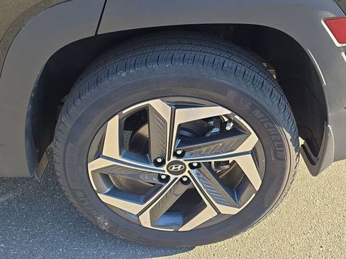 Used 2023 Hyundai Tucson Limited image 46