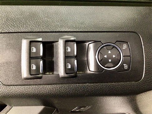 Used 2016 Ford F150 XLT w/ Equipment Group 302A Luxury image 16