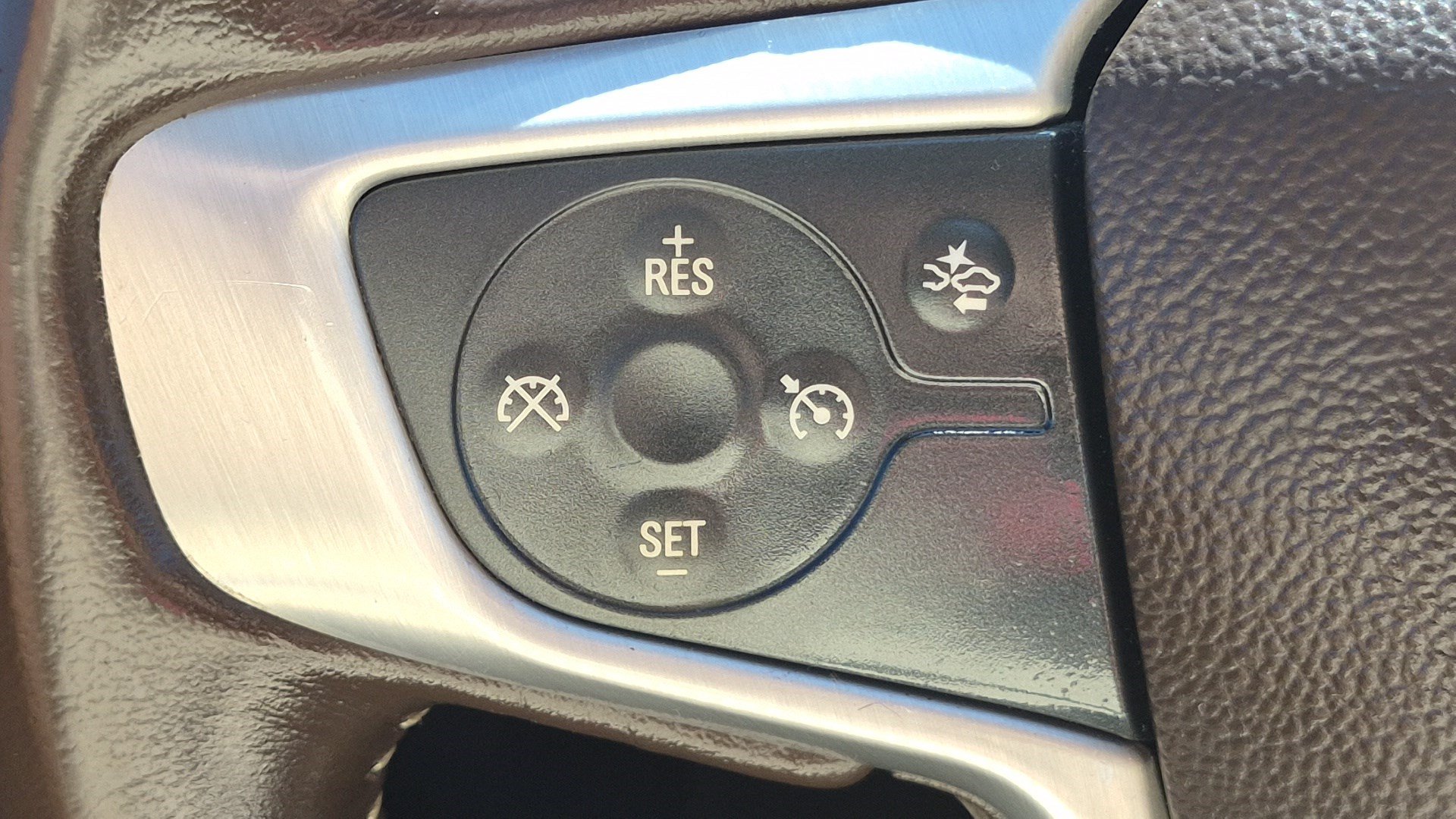 Used 2016 GMC Canyon SLT w/ Driver Alert Package RWD image 16