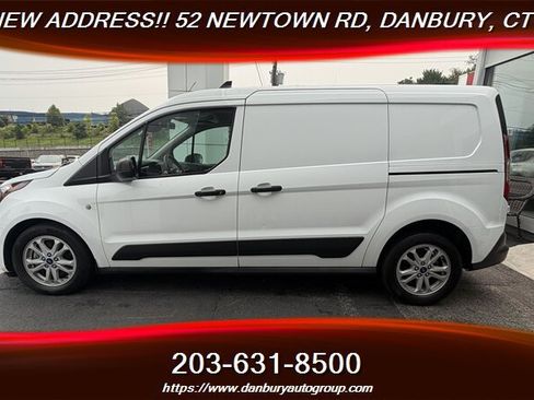 Used 2022 Ford Transit Connect XLT FWD image 2