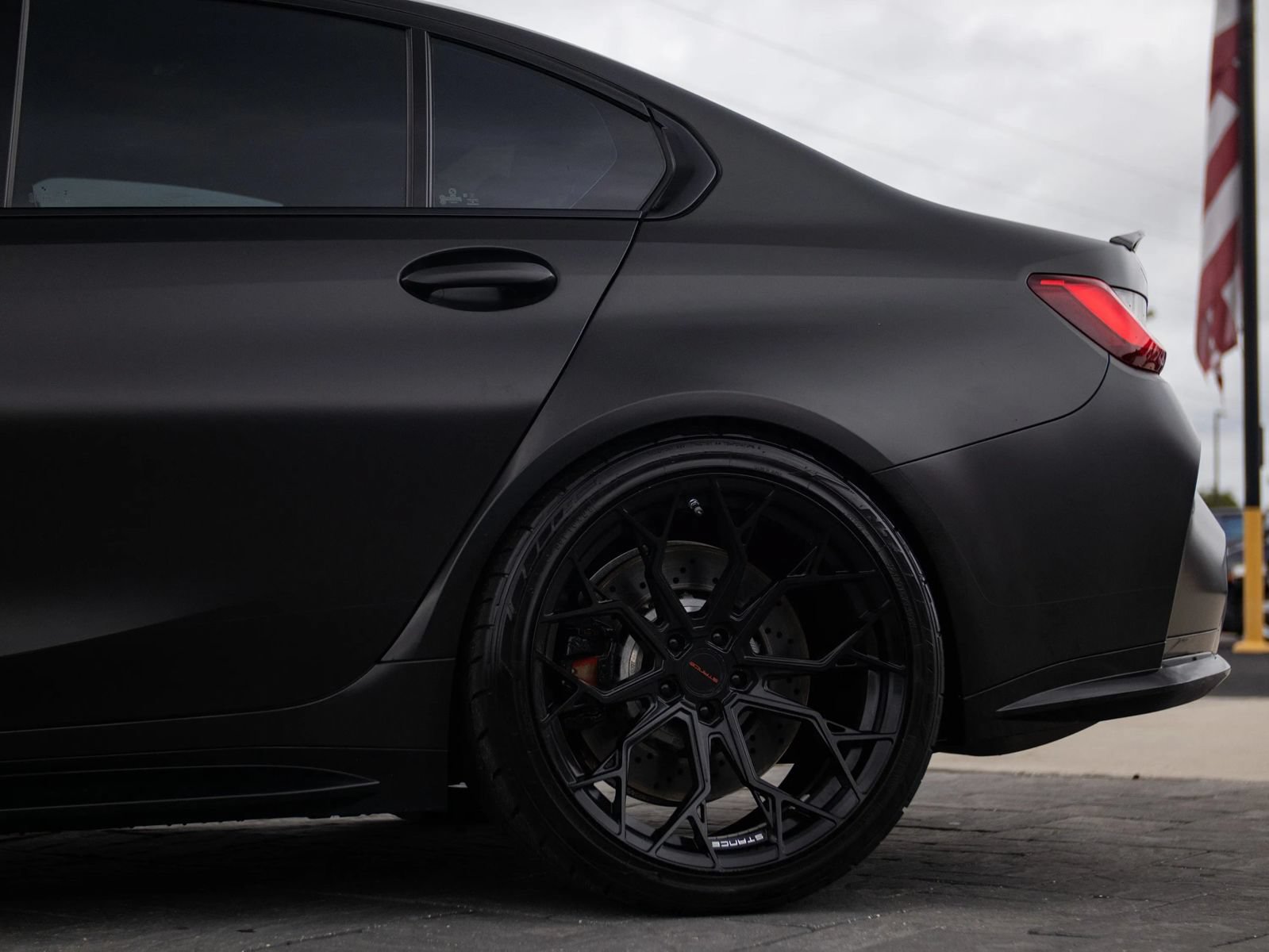 Used 2021 BMW M3 Competition w/ M Carbon Exterior Package RWD image 12