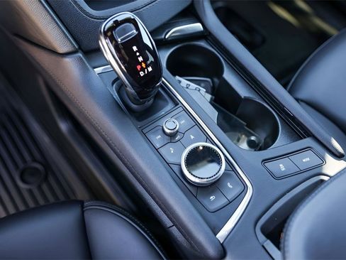 Certified 2025 Cadillac XT6 Sport w/ Platinum Package image 21