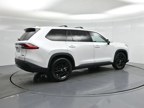 Used 2024 Toyota Grand Highlander AWD Hybrid image 27