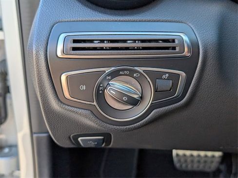 Used 2018 Mercedes-Benz C 300 4MATIC Sedan image 30