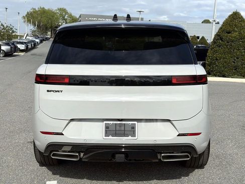 New 2026 Land Rover Range Rover Sport Dynamic SE AWD/4WD image 4