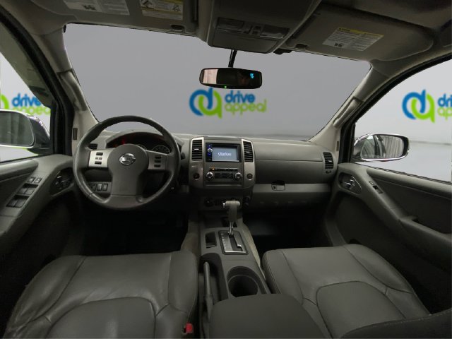 Used 2012 Nissan Frontier SL w/ Moonroof Pkg AWD/4WD image 30