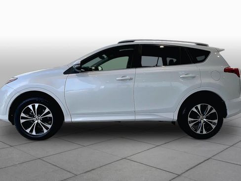 Used 2015 Toyota RAV4 Limited FWD image 32