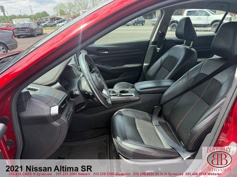 Used 2021 Nissan Altima 2.5 SR FWD image 10