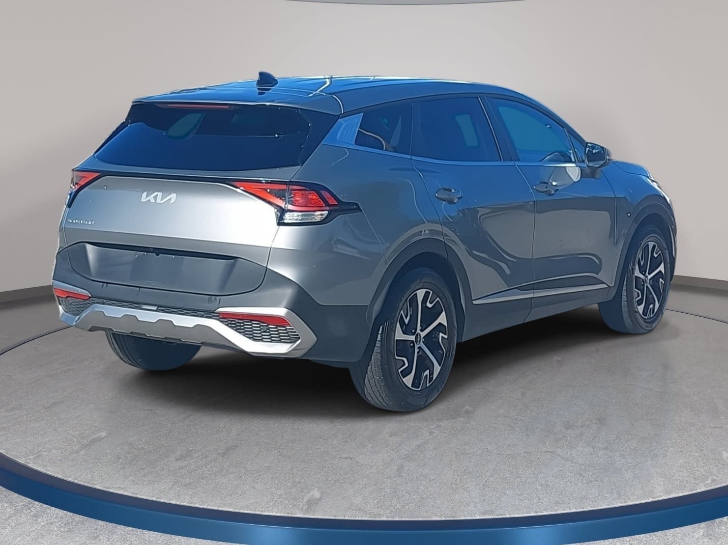 Used 2024 Kia Sportage EX FWD image 5