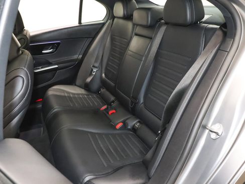Used 2023 Mercedes-Benz C 300 4MATIC Sedan image 21
