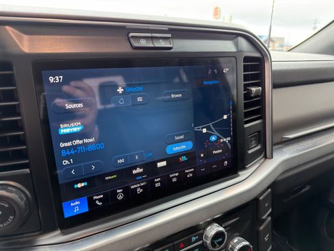 Used 2025 Ford F350 Platinum image 27