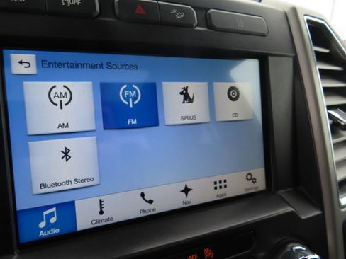 Used 2017 Ford F350 Lariat w/ Lariat Ultimate Package AWD/4WD image 25