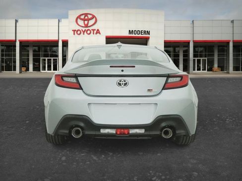 Used 2026 Toyota GR86 Premium w/ Performance Package RWD image 2