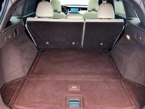 Used 2019 INFINITI QX50 Essential w/ Sensory Package image 14