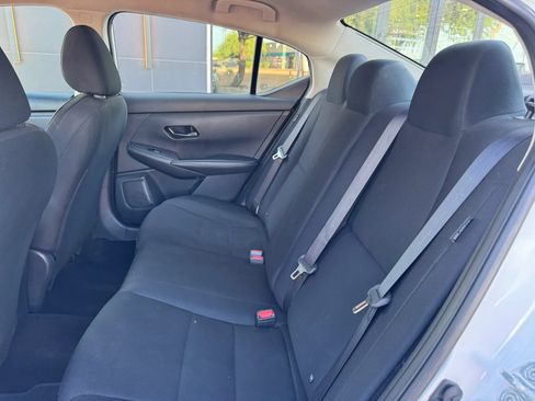 Used 2024 Nissan Sentra S FWD image 27