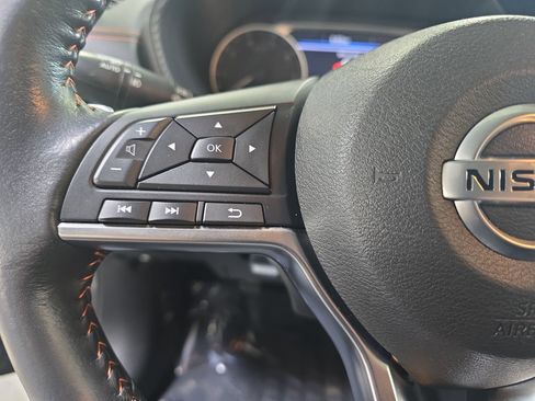 Used 2023 Nissan Sentra SR w/ Electronics Package FWD image 16