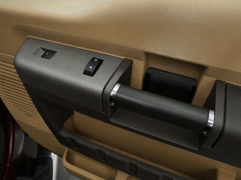 Used 2011 Ford F350 Lariat image 19