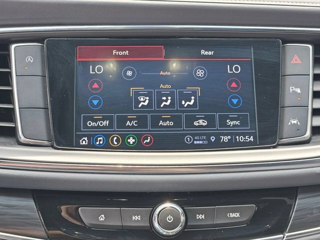 Used 2023 Buick Enclave Essence FWD image 21