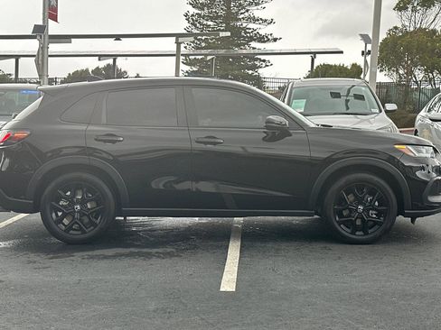 Certified 2025 Honda HR-V Sport image 7