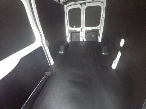 New 2026 Ford Transit 250 148 Medium Roof Extended AWD image 17