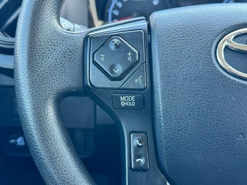 Used 2020 Toyota Tacoma SR w/ SR Convenience Package image 15