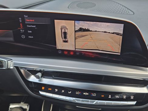 New 2026 Cadillac Lyriq V w/ Exterior Carbon Fiber Package AWD/4WD image 13
