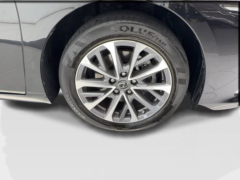 Used 2022 Lexus ES 250 w/ Accessory Package AWD/4WD image 14