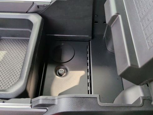 Used 2025 RAM 1500 Laramie w/ Laramie Southwest Edition image 41