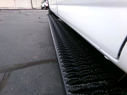 Used 2019 GMC Savana 3500 LS w/ Cold Climate Package image 9