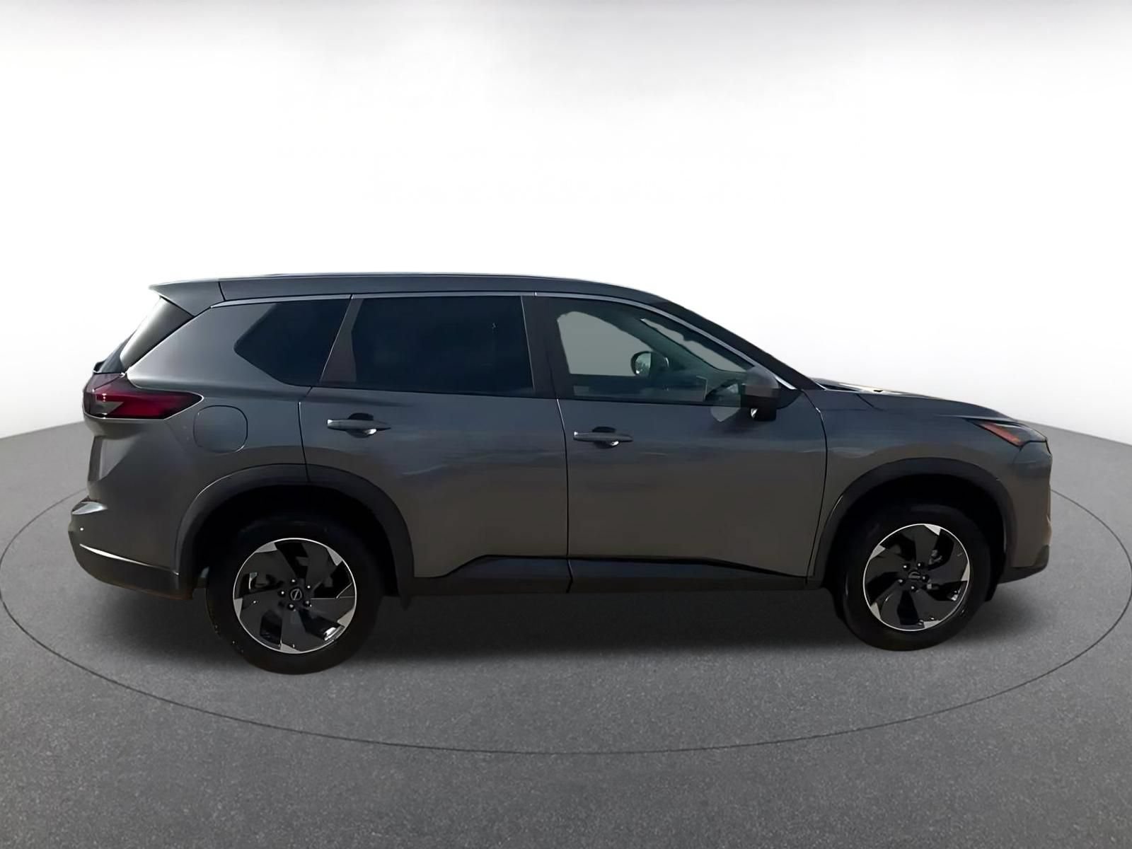 Used 2026 Nissan Rogue SV FWD image 15