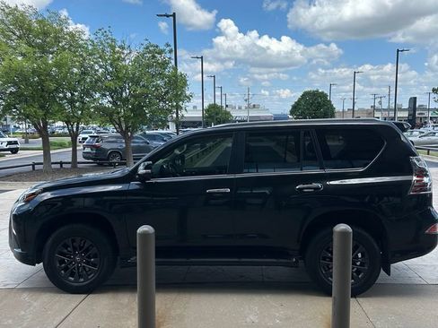 Used 2023 Lexus GX 460 Premium AWD/4WD image 17