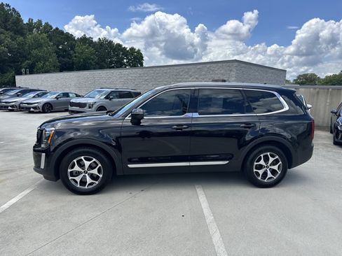 Certified 2022 Kia Telluride EX AWD/4WD image 9
