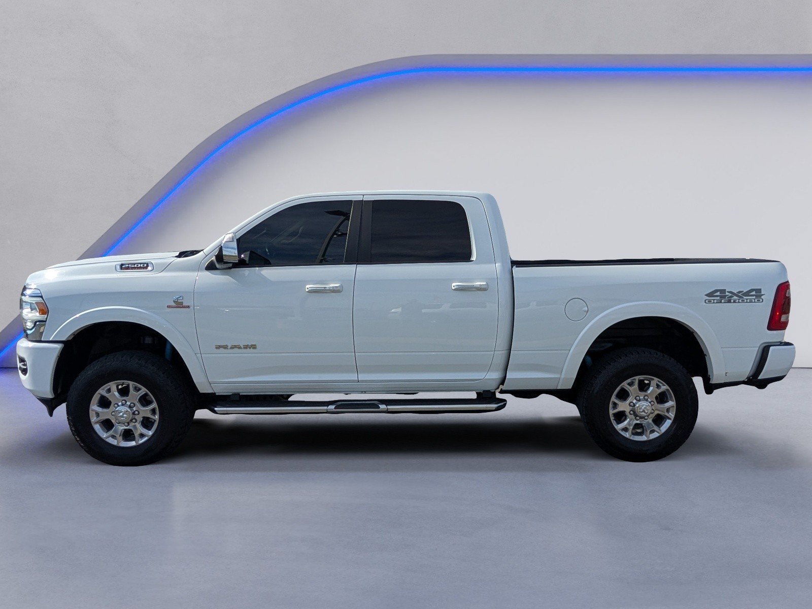 Used 2022 RAM 2500 Laramie AWD/4WD image 6