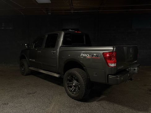 Used 2010 Nissan Titan PRO-4X AWD/4WD image 3