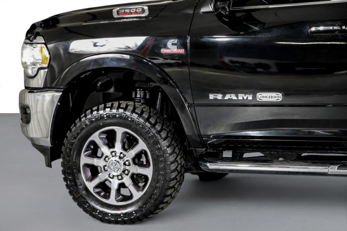 Used 2022 RAM 3500 Limited AWD/4WD image 12