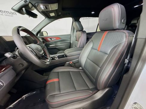 New 2026 Chevrolet Traverse RS AWD/4WD image 23