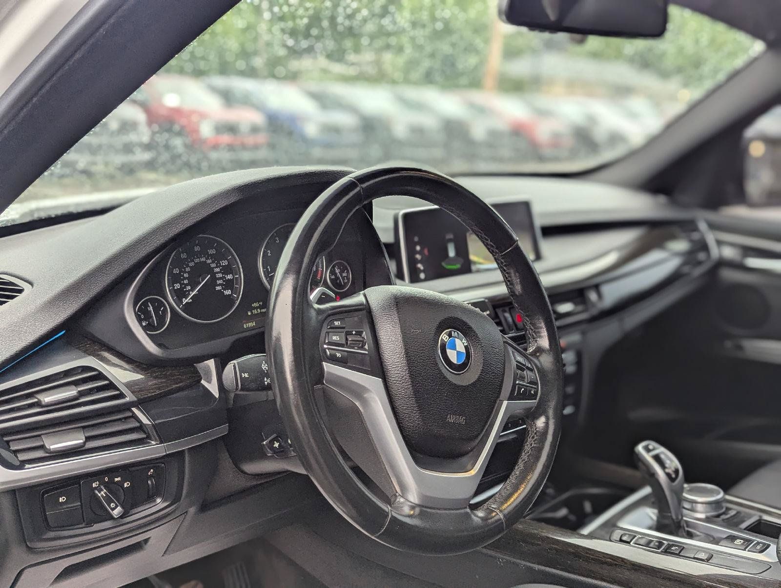 Used 2018 BMW X5 xDrive35i w/ Premium Package AWD/4WD image 2