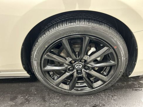 Certified 2025 MAZDA MAZDA3 s Sport FWD image 8