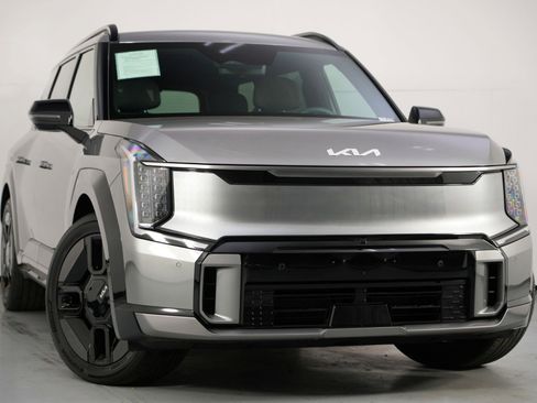 Used 2024 Kia EV9 GT-Line image 4