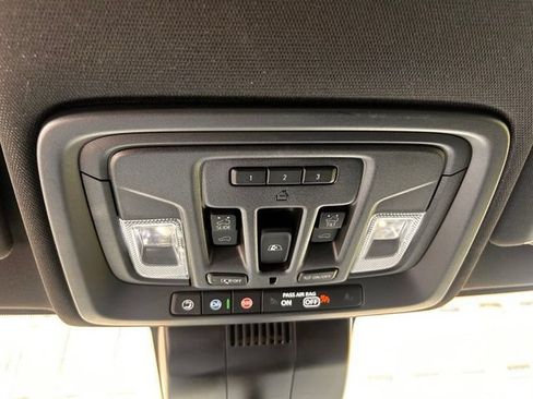 Used 2024 Chevrolet Silverado 2500 High Country w/ Midnight Edition AWD/4WD image 22