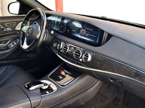 Used 2019 Mercedes-Benz S 450 Sedan image 20