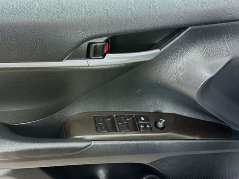 Used 2023 Toyota Camry SE w/ Cold Weather Package AWD/4WD image 18