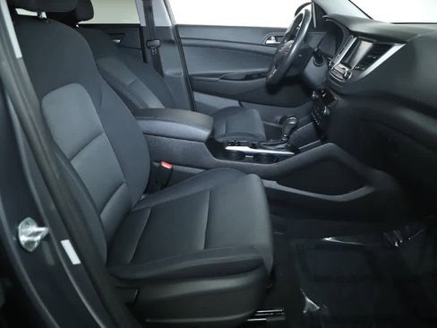 Used 2018 Hyundai Tucson Value w/ Cargo Package image 38